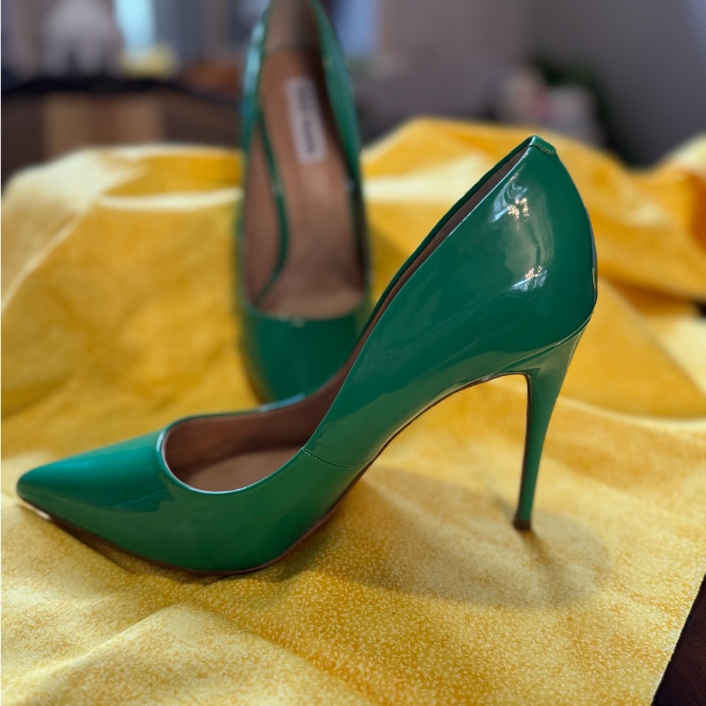 Steve Madden Green Patent Leather Stilettos